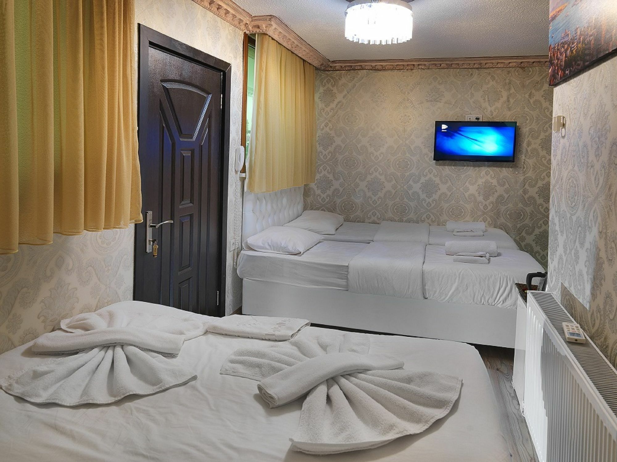 Diyar Budget Hotel Istanboel Buitenkant foto